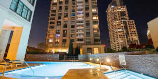 Experience upscale living in Downtown San Diego with great views. This is a must see! Gallery 11