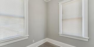 Large 3BR/1BA Downtown House For Rent Gallery 15