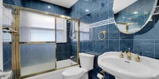 600 NW 12TH AVE Gallery 37