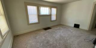 1238 E Page St | Springfield, MO 65804 COLLEGE PRE-LEASING – Close to MSU – Secure It Now Gallery 4