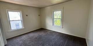 110 Halls Heights Gallery 14