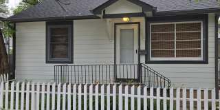 CUTE 2 bedroom, 1 bath cottage on WESTSIDE of Colorado Springs Gallery 1