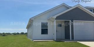 New Beginnings Start With AMRR: Cozy 3 Bedroom Available in August! Gallery 1