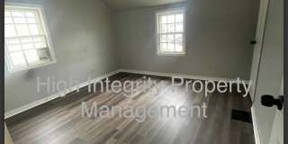 Property 036 - 822 Adams St Gallery 1