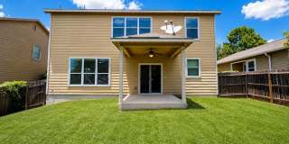 BEAUTIFUL 3 BEDROOM 2.5 BATH FEATURING A LUXURY KITCHEN WITH WHITE GRANITE COUNTERS, GRAY CABINETS, & SAMSUNG STAINLESS STEEL APPLIANCES***EASY ACCESS TO RANDOLPH AFB, 1604, I-10, & SHOPPING BEAUTIFUL 3 BEDROOM 2.5 BATH FEATURING A LUXURY KITCHEN WITH WHITE GRANITE COUNTERS, GRAY CABINETS, & SAMSUNG STAINLESS STEEL APPLIANCES***EASY ACCESS TO RANDOLPH AFB, 1604, I-10, & SHOPPING Gallery 22