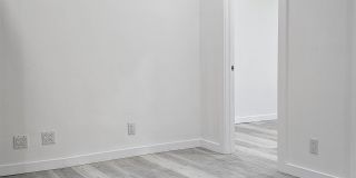 213 MALLORY AVE Gallery 11