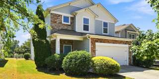 SPECIALS- $300 OFF FIRST MONTH'S RENT W/APPROVED APPLICATION- MOVE-IN BY NOV 1ST SPECIALS- $300 OFF FIRST MONTH'S RENT W/APPROVED APPLICATION- MOVE-IN BY NOV 1ST Gallery 1