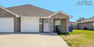 Incredible 3 Bedroom Home In Carl Junction! Gallery 1