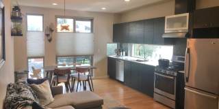 Stunning Ballard Townhome with Rooftop Deck, Views & Parking! Gallery 3