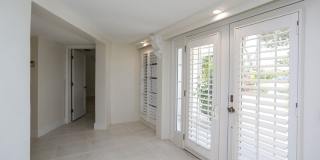 ** LUXURY PARK SHORE STUNNING FULLY REMODELED MODERN UNFURNISHED 3/2 PRIVATE LARGE PATIO HOME WITH PRIVATE PARK SHORE BEACH ACCESS ** NO HOA ** MOVE IN TODAY ** Gallery 32
