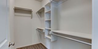 2420 West Imperial Court Gallery 22