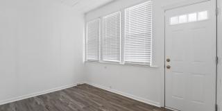 2 bedroom 1.5 bath rowhome for rent in Baltimore Gallery 12