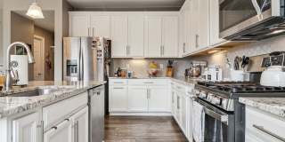 Modern 3BR Centennial Home + Prime Location Gallery 4