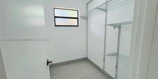 13390 NE 6th Ave Gallery 9