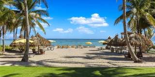 674 Ocean Blvd Gallery 43