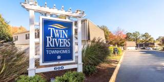 Twin Rivers Gallery 23