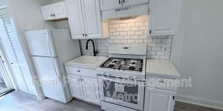 1447 Holbrook St NE Gallery 2