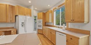 Beautiful East Boulder Home with Flatirons Views | Quiet Cul-de-Sac Living Gallery 4