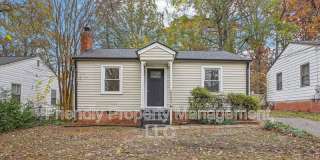 1004 Charlotte Ave Gallery 1