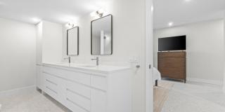 11223 Pond View Drive Gallery 43