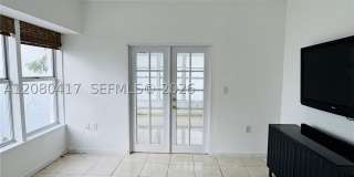 227 1st St Gallery 1
