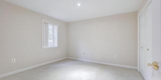 9548 FOX HOLLOW Gallery 36