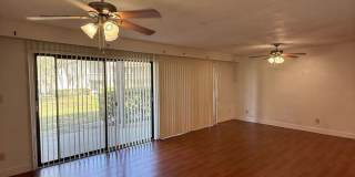 Beautiful 1-bedroom, 1-bath condo located in the Grenelefe community! Gallery 6