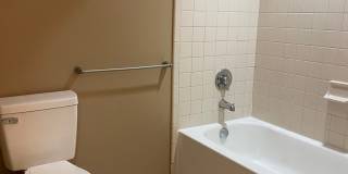 1561 Fort St. Gallery 26