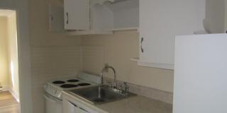 1085 Broad Street Gallery 1