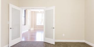 312-322 WALNUT STREET Gallery 13