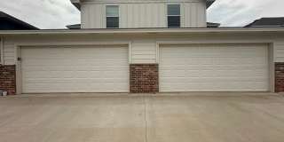 3 Bed 2.5 Bath 2 Car Garage Gallery 3