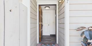 Sumaya Condo 2 Bed/2 bath with Fireplace. Includes washer and dryer Gallery 1