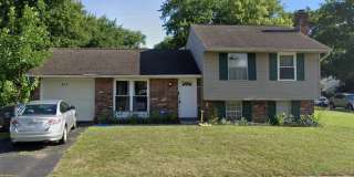 3 Bedroom 1.5 Bathroom Single Family Home Gahanna Gallery 1