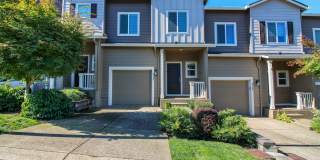 Townhome in South Salem with Attached Garage! ~ 5725 Karen Lynn Gallery 1