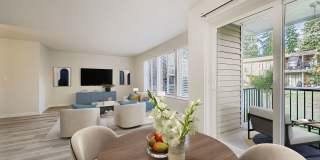 Beautifully Renovated 1 & 2 Bedroom Apartments in Lynnwood! Gallery 35