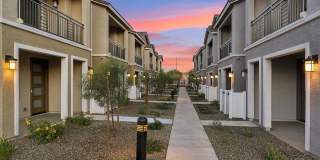 Rev3 at Encanto West Townhomes for Rent Gallery 16