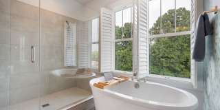 Stunning Like-New 4 Bedroom Home with Solar Panels & Fenced Backyard in Raleigh! Gallery 16