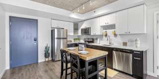 Airmark Apartments Gallery 3