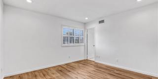 18136 Oxnard Street Gallery 13