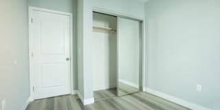 Private 2BR / 1BA Bungalow Unit in Hyde Park Section 8 Welcome! Gallery 6