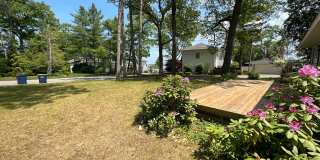 The Little Bungalow of Your Dreams Near East Bay! 2BR / 1BA Long-Term Rental Gallery 28