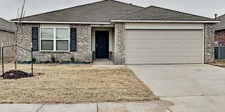 Very Nice 3 Bedroom 2 Bath Home in Yukon Schools Gallery 1