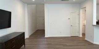 13010 Rover Street Gallery 4