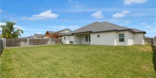 13905 N 35th Street Gallery 21