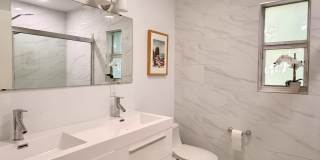85 Northwest 103rd Street Gallery 21
