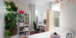 181 Greenpoint Avenue Gallery 3