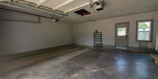 3 Bed 1 Bath Home in Shawnee Gallery 23