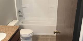 Lisle Place Apartments Gallery 12