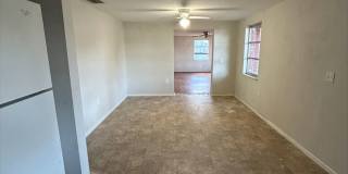 5932 15th St Gallery 5