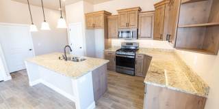 Dog Friendly 3 Bedroom Townhome in Hurricane Gallery 3
